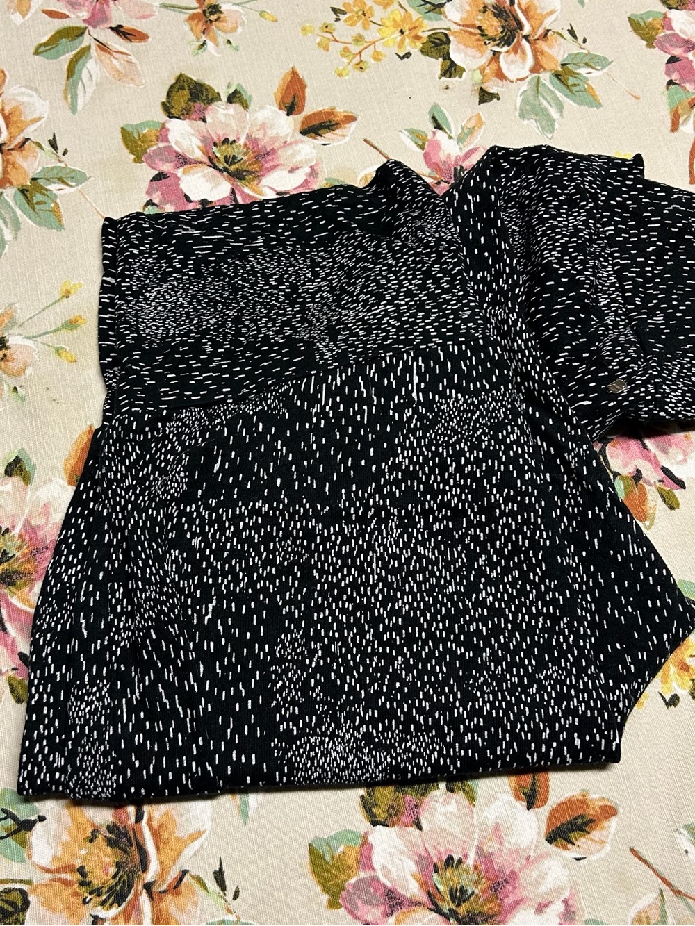 FABLETICS Black & White Dot Print Women's Athletic Leggings Size XL